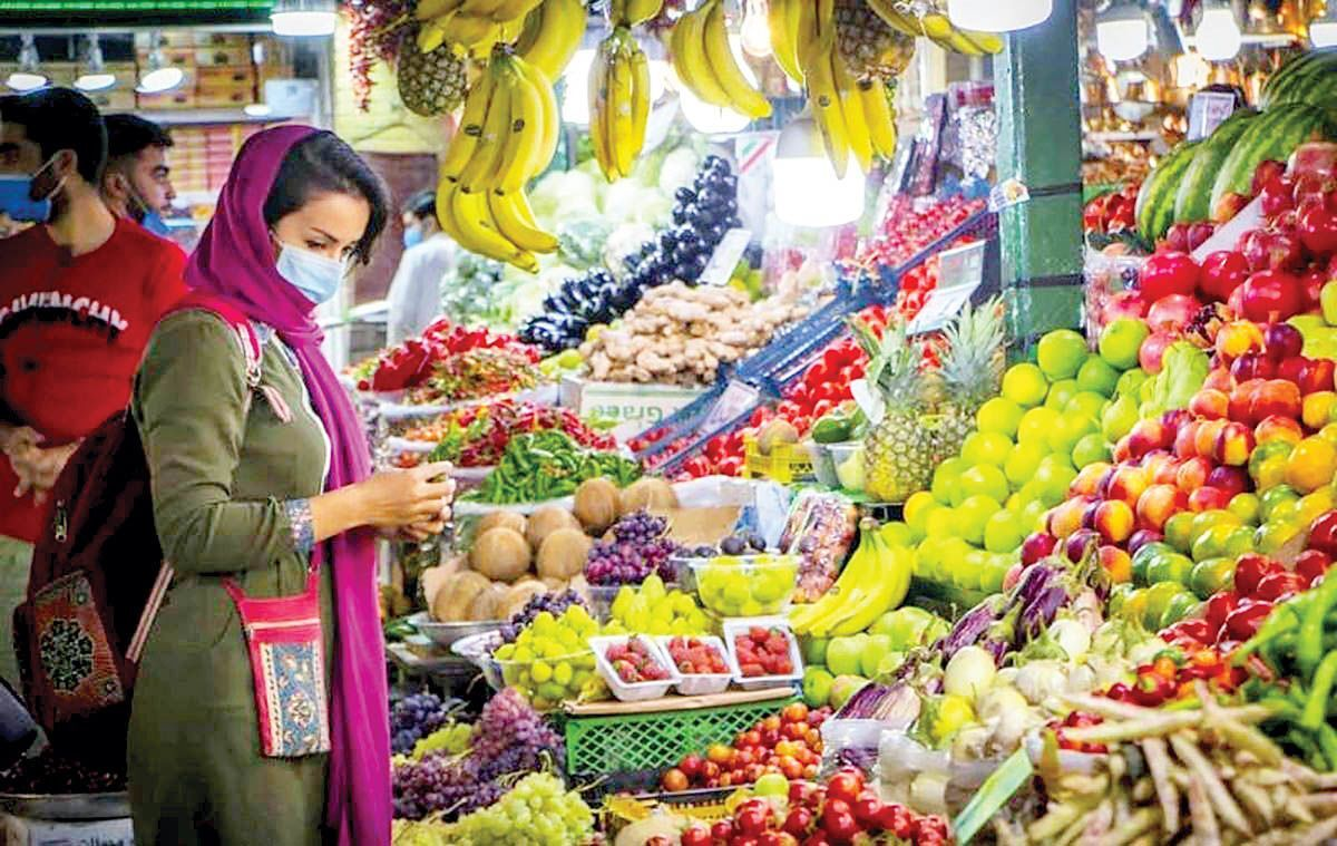 معاون شهردار: میزان ذخیره کالاها و میوه شب عید کافی است